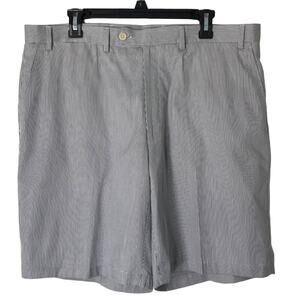 Blue/White Seersucker Look Flat Front Shorts, Sz 38 - Brand Unknown